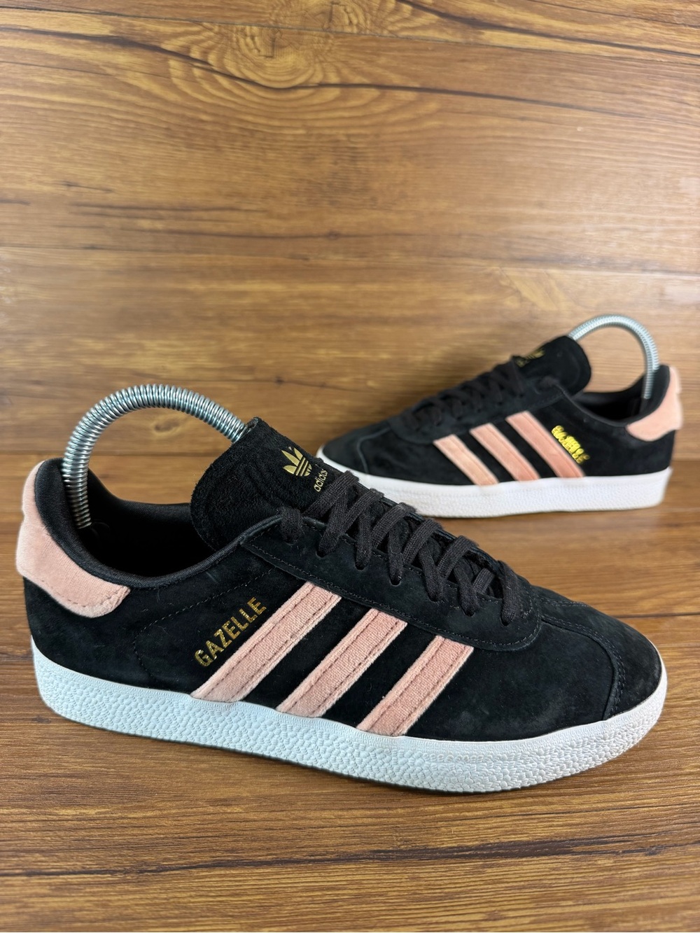 Adidas Gazelle Suede Sneakers Women’s Size 6.5 Shoes